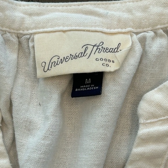 Simple white flutter sleeve split v-neck relaxed linen blend light weight top M - Picture 7 of 7